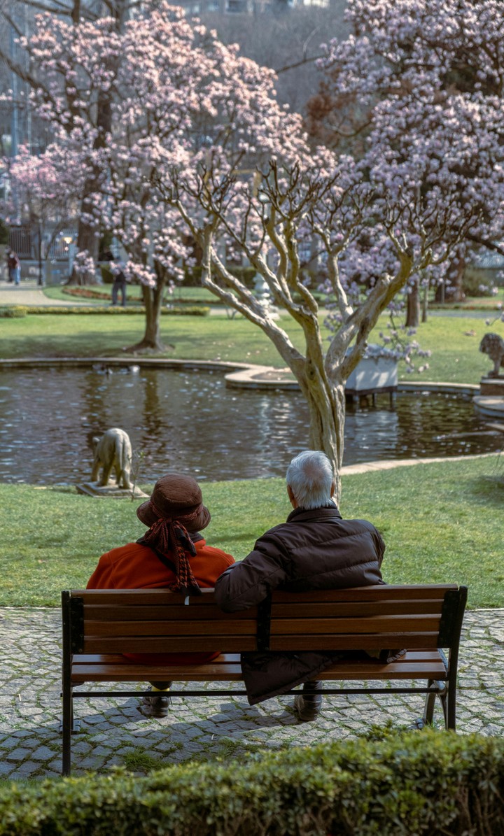 Seniori - ilustračné foto